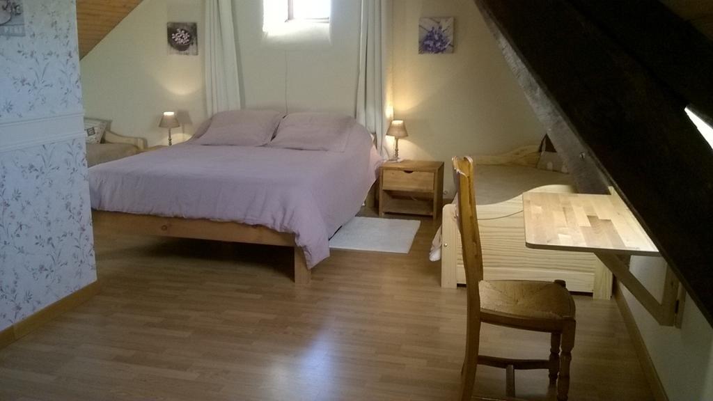 La P'Tit' Fugue Hotel La Bouexiere Стая снимка