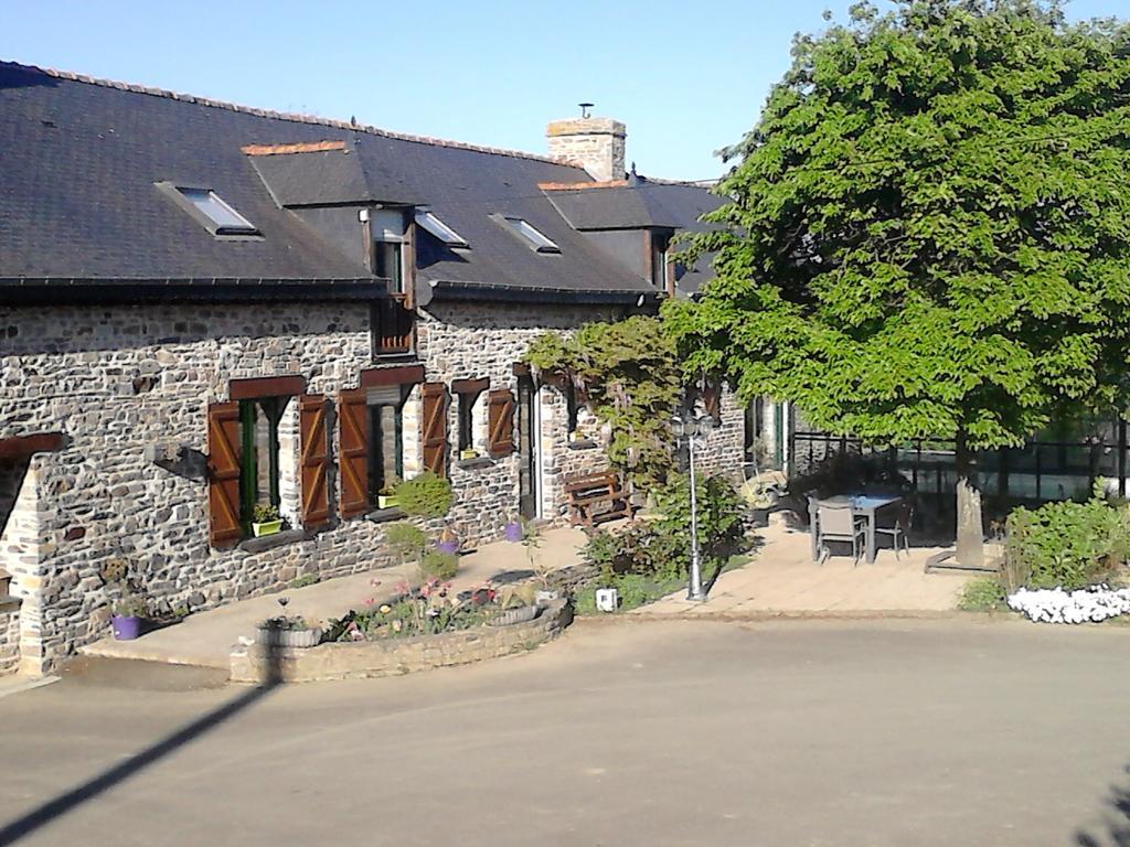 La P'Tit' Fugue Hotel La Bouexiere Екстериор снимка